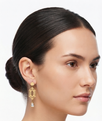Elegant Gold Drop Earrings With Teardrop Crystal